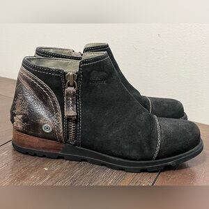 Sorel Major Low Ankle Boots Black Distressed Suede Womens size 6
